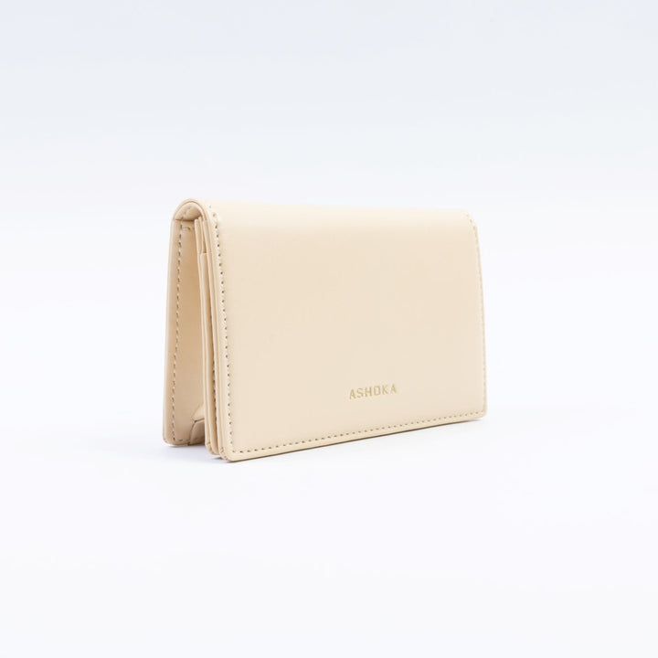 Porte-monnaie femme en Apple Skin, matériaux végétaux écoresponsables, style chic et durable signé Ashoka Paris.