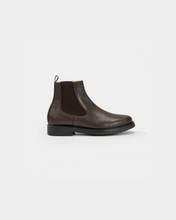 Load image into Gallery viewer, bottines chelsea marron pour homme en cuir vegan