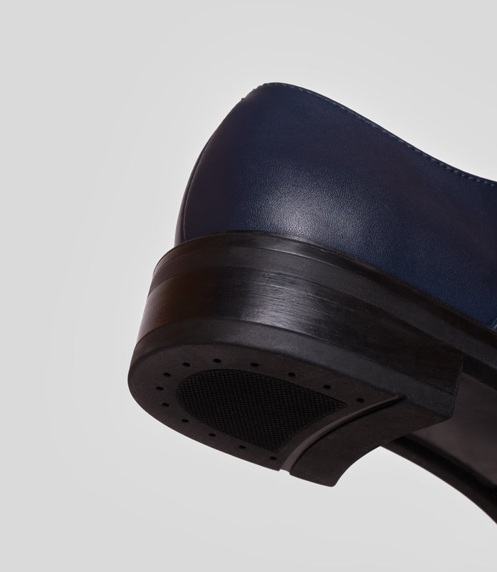 chaussures femme oxford en cuir vegan bleu marine