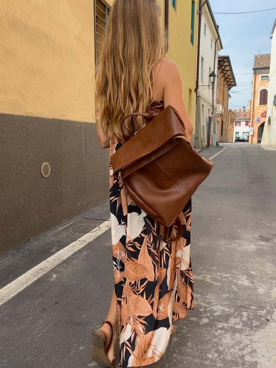 sac à dos en cuir vegan marron