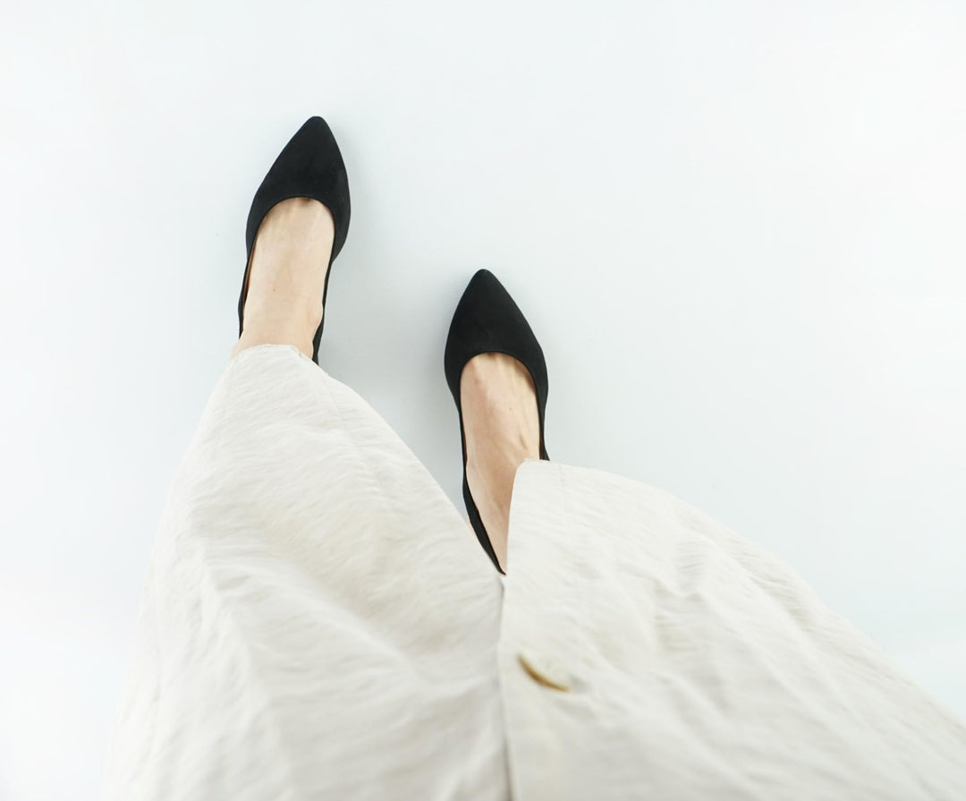 chaussures à talons vegan noir à bout pointu