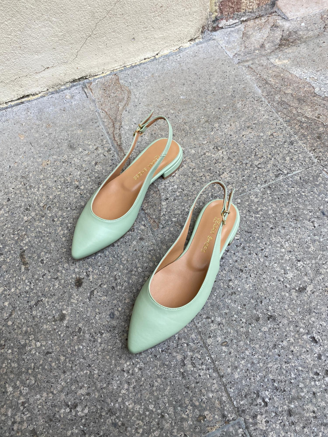 Ballerines slingback eco responsable à bout pointu couleur verte