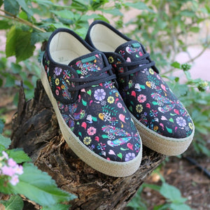 Vegan shoe of recycled plastic printed with butterfly - VESICA PISCIS FOOTWEAR