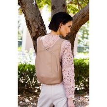 Load image into Gallery viewer, Arsayo bag - Apple skin BEIGE