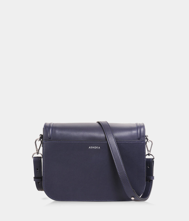 Sac vegan Brigitte bleu marine vegan sans cuir, haute maroquinerie végane Ashoka Paris