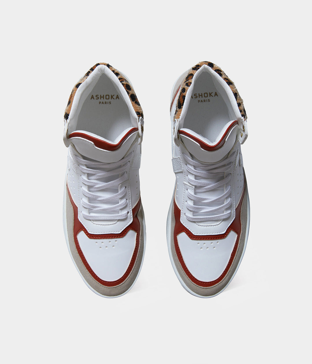 Sneaker Matéo montante biosourcée &amp; recyclée terracotta-léopard vue haute - basket éthique, écoresponsable et vegan.
