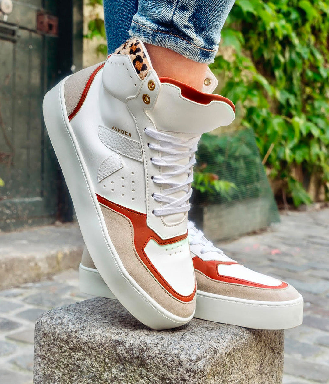 Sneaker Matéo Hochsneaker bio-basiert und recycelt Terracotta-Leopard
