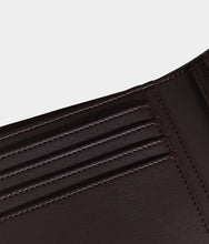 Charger l&#39;image dans la galerie, Détails portefeuille végétal Apple Skin homme chocolat, sans cuir éthique, écoresponsable et vegan