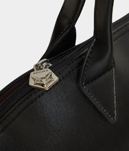 Load image into Gallery viewer, Sac cabas vegan pour femme Jolly Apple Skin noir sans cuir, éthique, écoresponsable, écologique, recyclé et sans cruauté