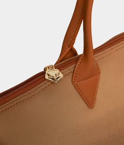 Sac cabas vegan pour femme Jolly Apple Skin et Nylon recyclé bleu caramel sans cuir, éthique, écoresponsable, écologique, recyclé et sans cruauté