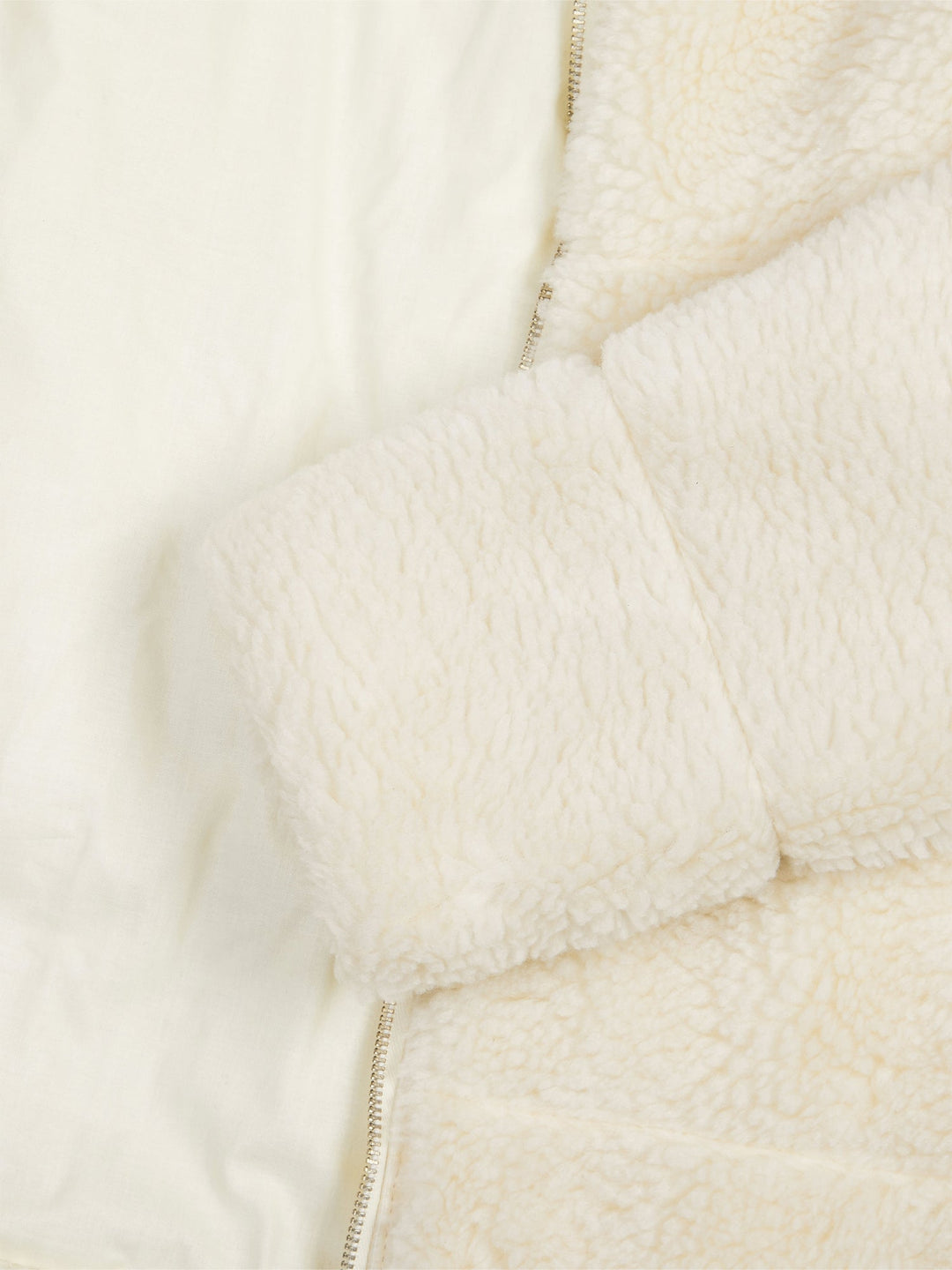 Recycelte Teddy-Pufferjacke