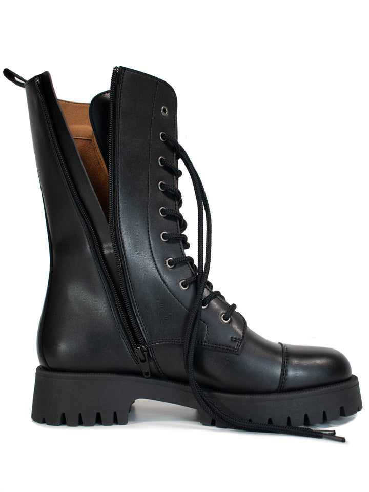 Bottines noires vegan à lacets montantes