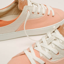 Load image into Gallery viewer, Basket After Surf femme en alter-cuir d&#39;ananas ivoire abricot packshot vue détail