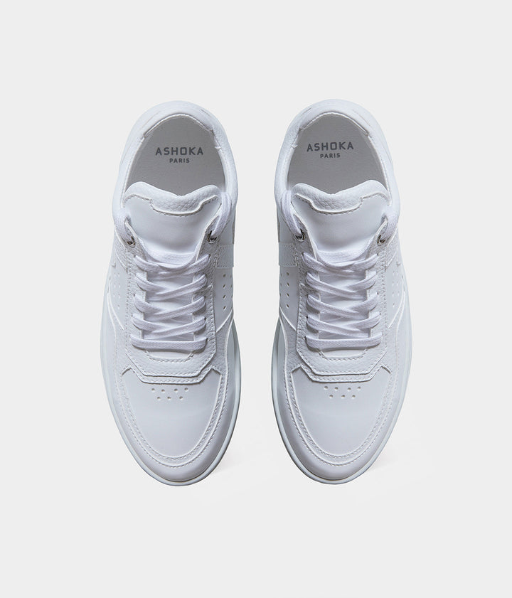 baskets blanches en cuir vegan