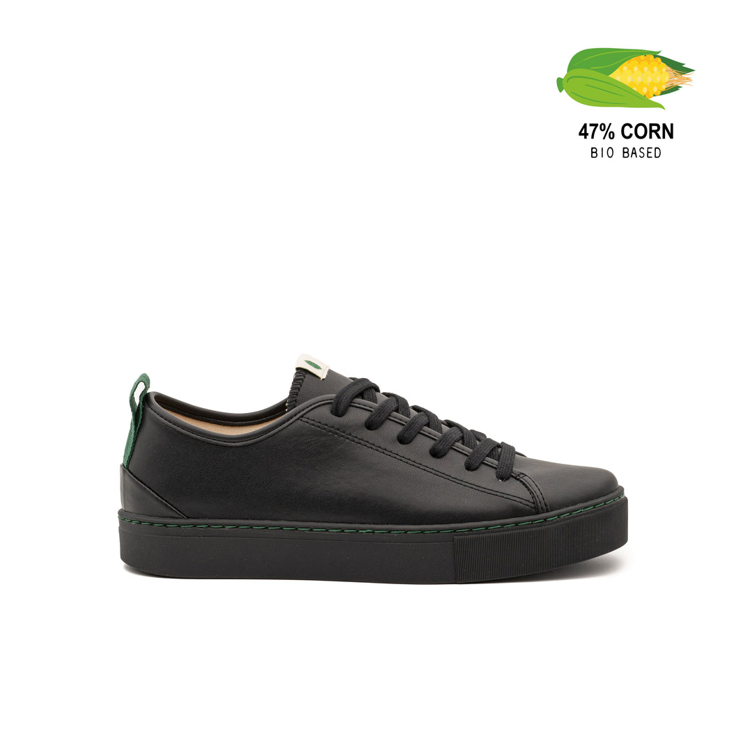 baskets en cuir de mais noir