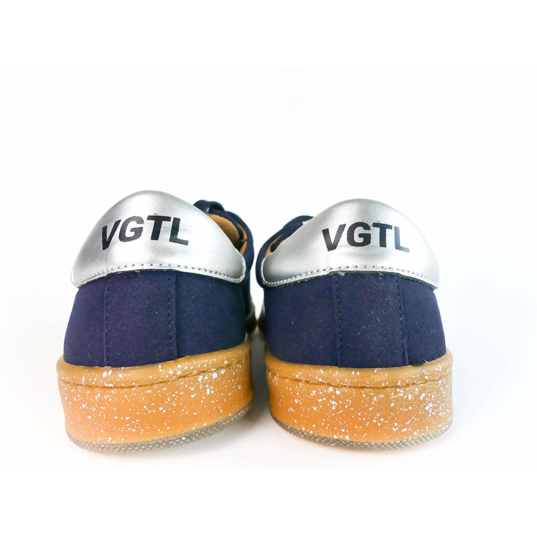 baskets vegan bleu marine