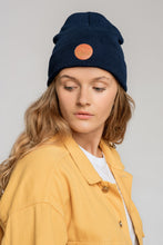 Load image into Gallery viewer, bonnet vegan en coton bio bleu marine