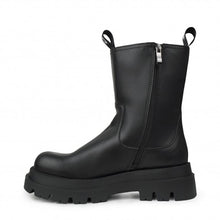 Load image into Gallery viewer, bottines noire vegan chunky