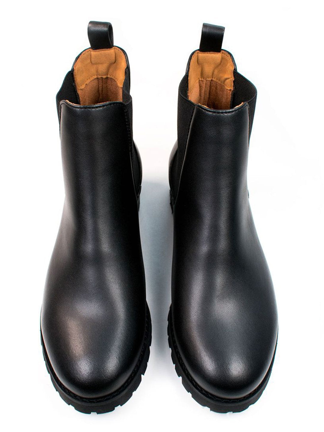Bottines chelsea noirs avec semelle crantée