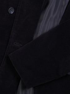 manteau noir éthique