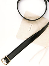Charger l&#39;image dans la galerie, Vegan Women&#39;s Geometric 3cm Belt | Will&#39;s Vegan Store