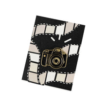 Load image into Gallery viewer, Pins Camera