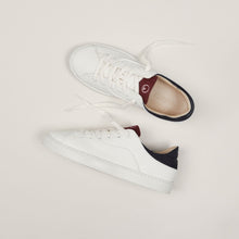 Load image into Gallery viewer, Sneakers femme after surf en raisin couleur blanc bleu bordeaux en vue packshot de dessus