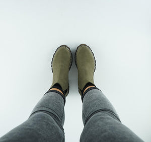 bottines vegan en daim khaki