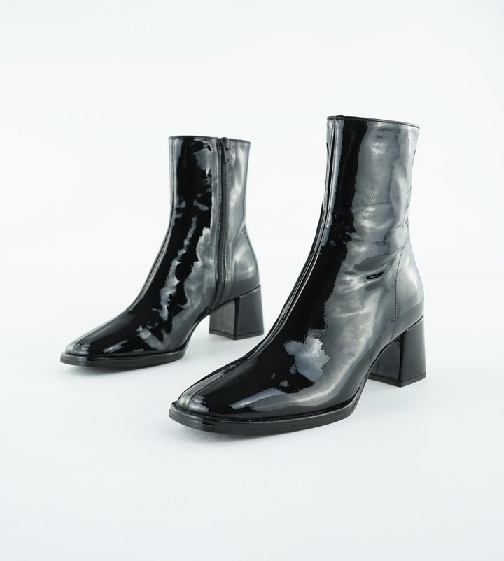 Bottines vegan noires vers à talons