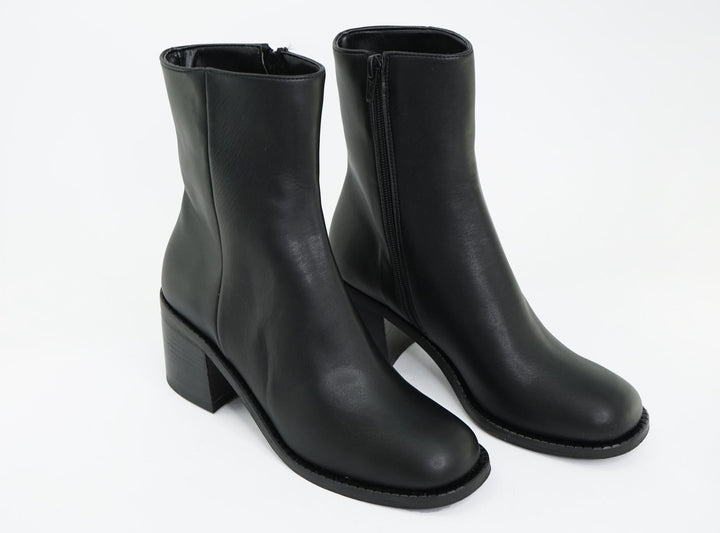 bottines noires vegan style vintage 