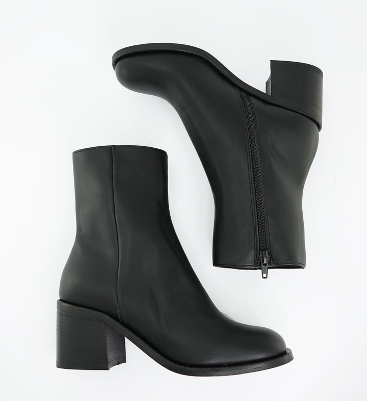 bottines noires vegan style vintage 