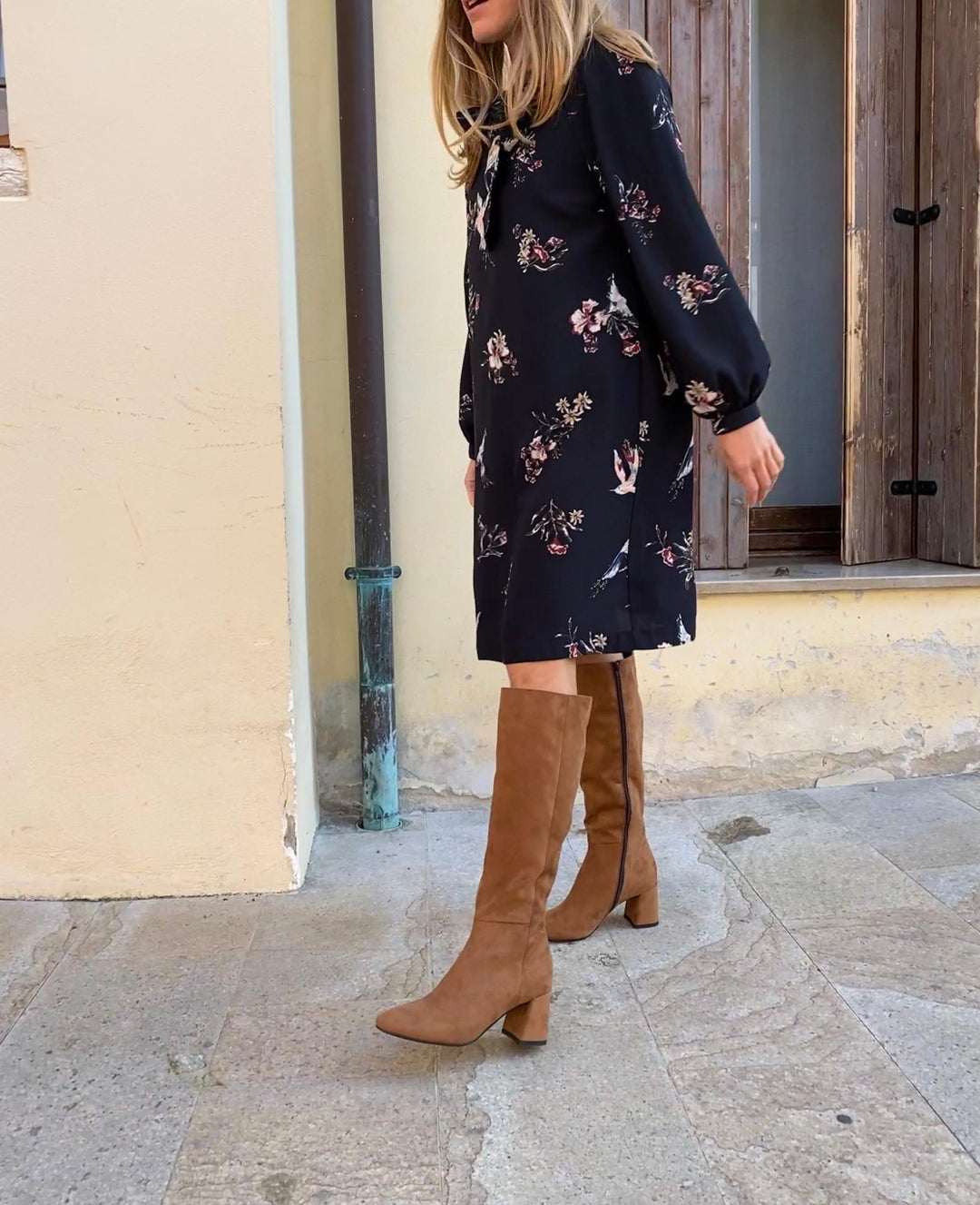 bottes à talons en daim vegan marron 